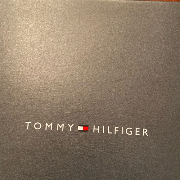 Tommy Hilfiger burgundy wedges, size 9.5. Worn once. - Picture 4 of 4